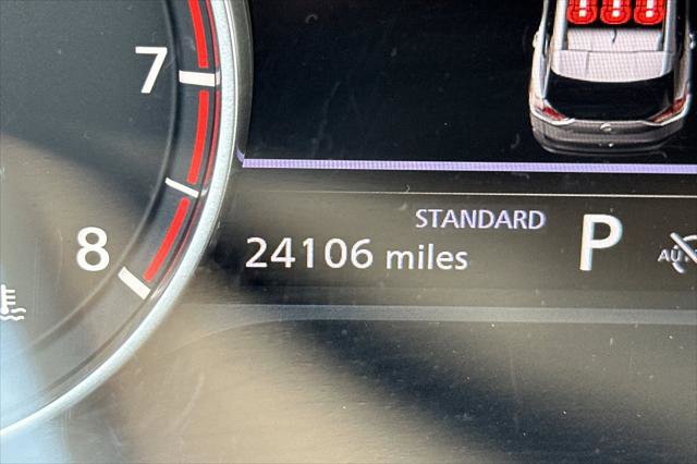 Used 2023 Nissan Rogue SV image 24