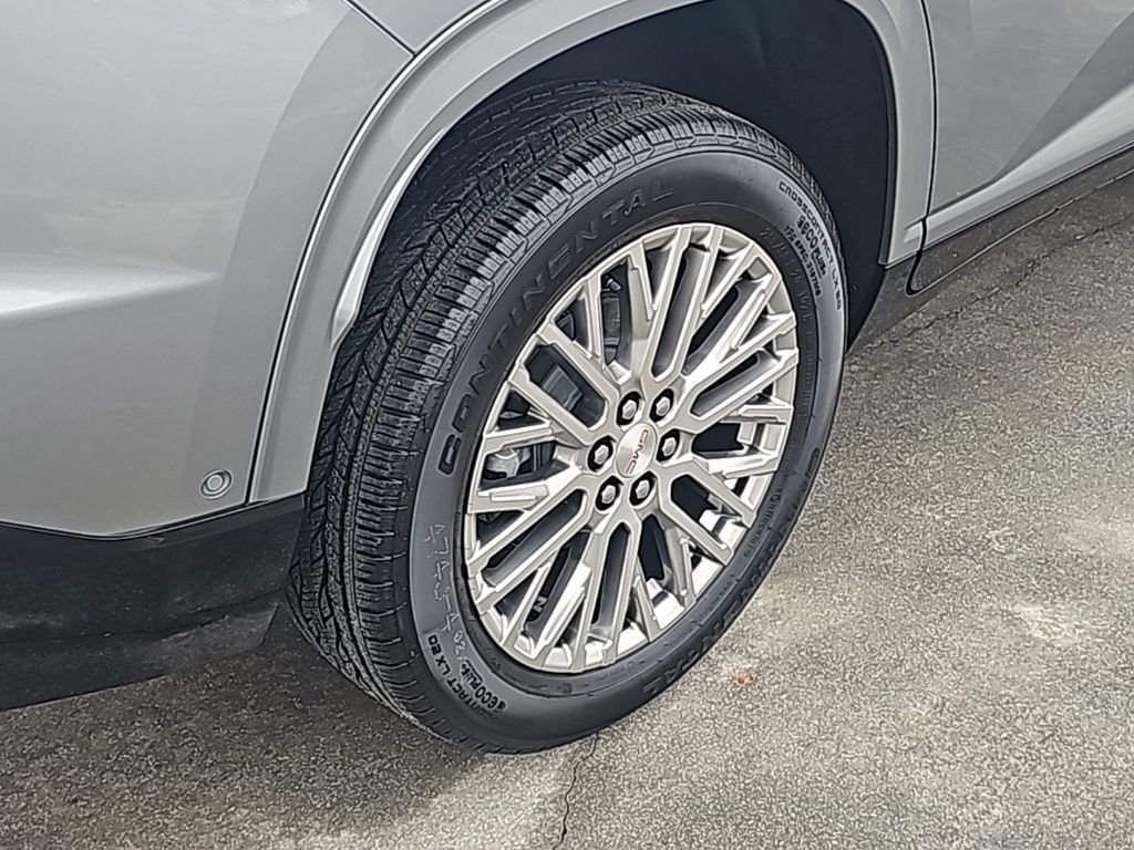 New 2026 GMC Acadia Denali w/ Super Cruise Package image 10