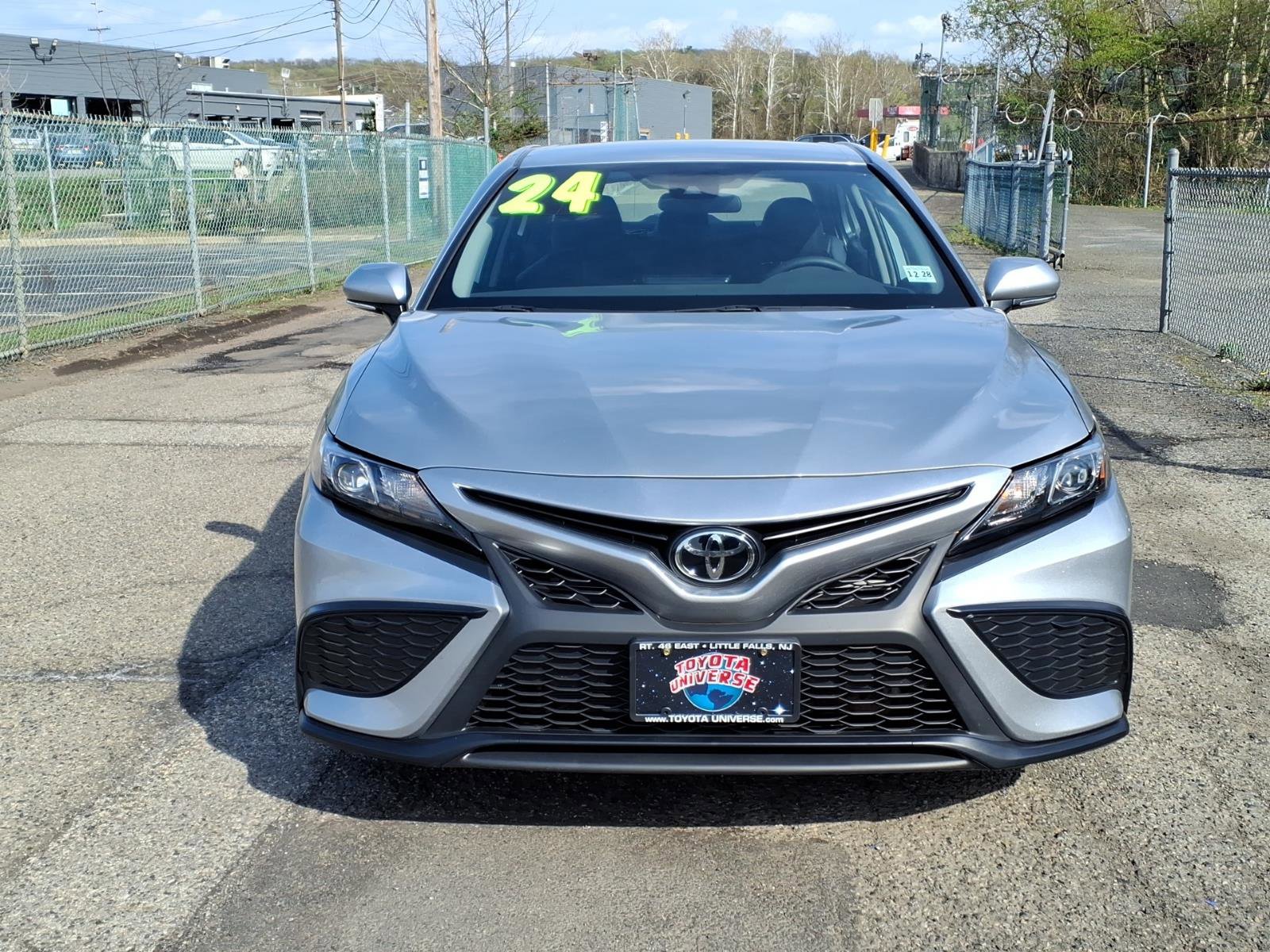 Certified 2024 Toyota Camry SE w/ Cold Weather Package AWD/4WD image 2
