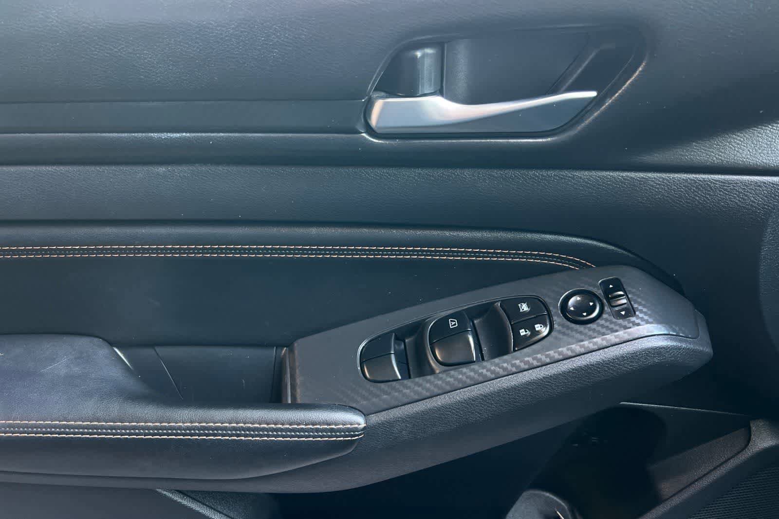 Used 2019 Nissan Altima 2.5 SR w/ SR Premium Package FWD image 13