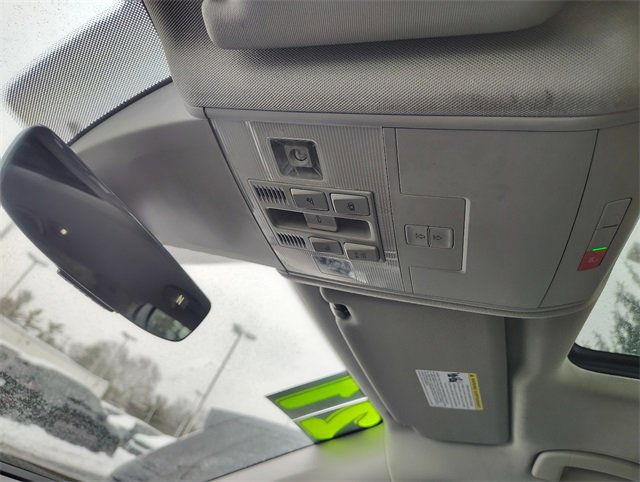 Used 2021 Volkswagen Atlas SEL image 30