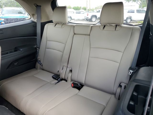 Used 2019 Honda Pilot Touring image 14