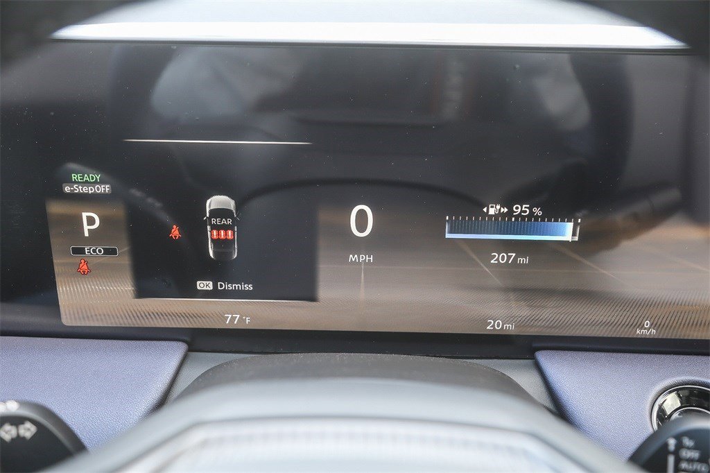 New 2026 Nissan Leaf Platinum+ image 24
