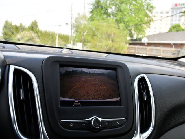 Used 2020 Chevrolet Equinox LT w/ Sport Edition image 13