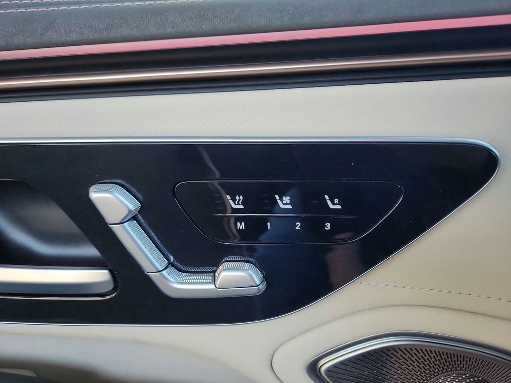 Used 2023 Mercedes-Benz EQS 450+ 4MATIC Sedan image 17