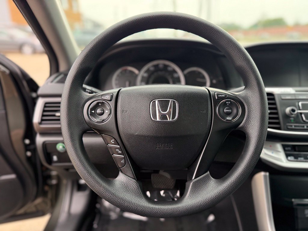 Used 2014 Honda Accord LX image 29
