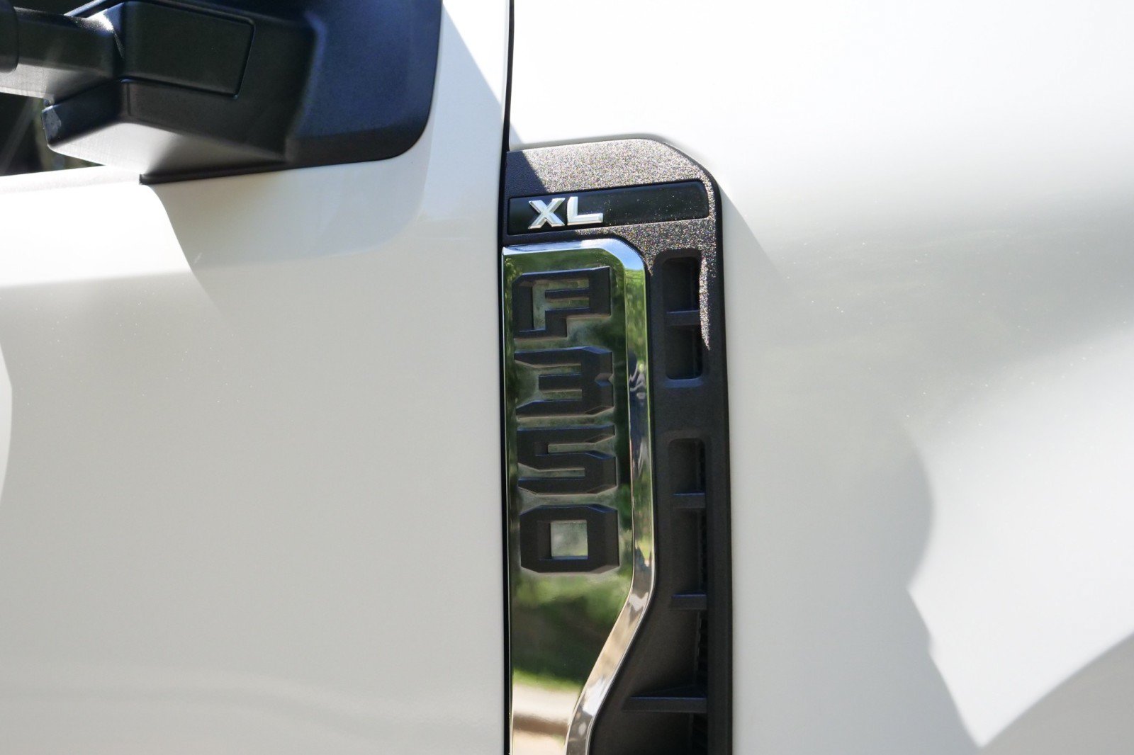 Used 2023 Ford F350 XL w/ XL Chrome Package AWD/4WD image 8
