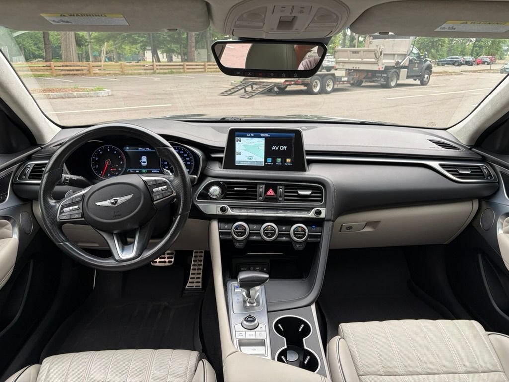Used 2019 Genesis G70 3.3T Advanced w/ Prestige Package AWD/4WD image 11
