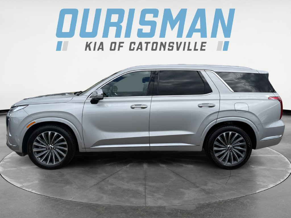Used 2024 Hyundai Palisade Calligraphy AWD/4WD image 3