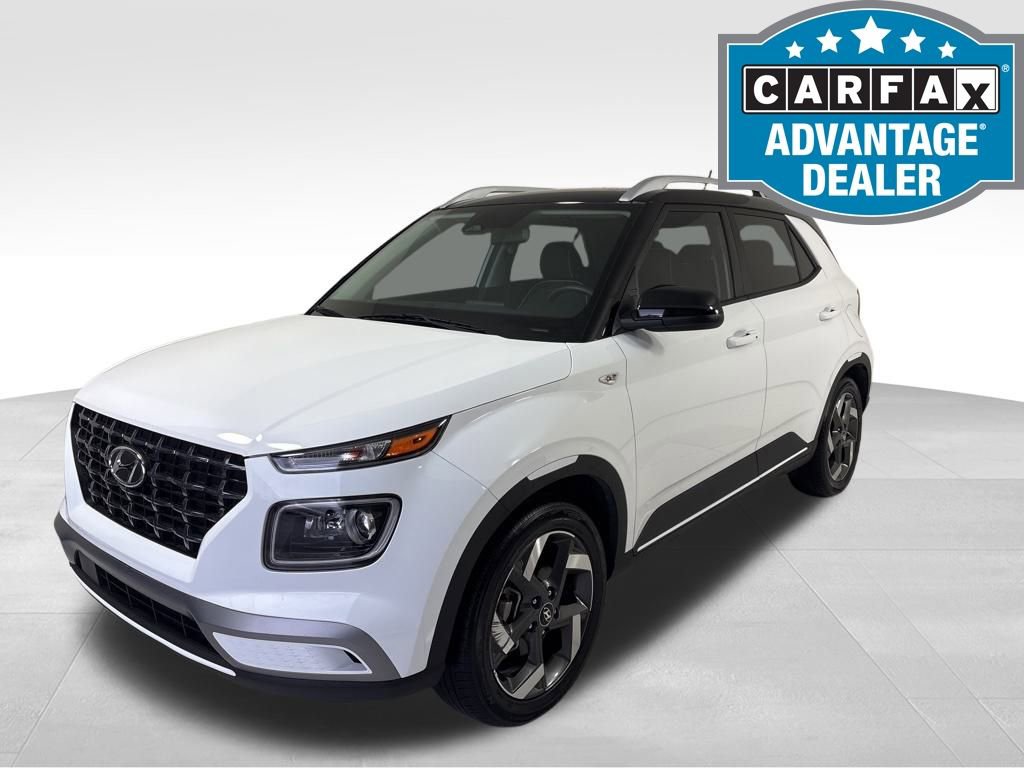 Used 2023 Hyundai Venue Limited w/ Cargo Package