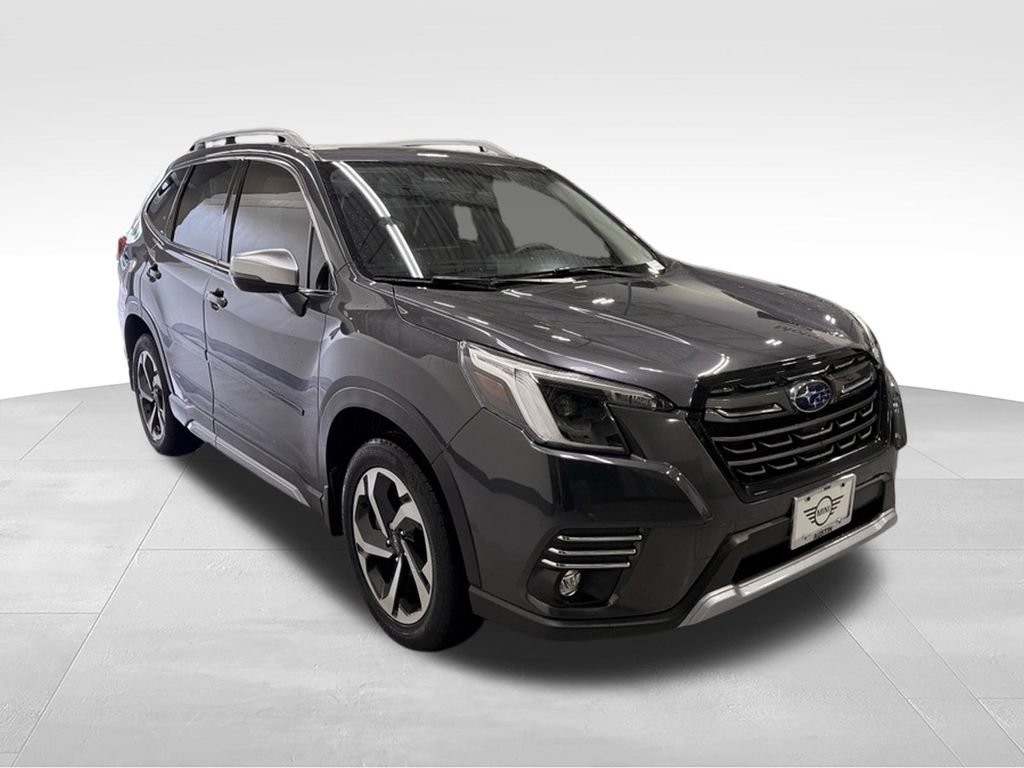 Used 2023 Subaru Forester Touring AWD/4WD image 7