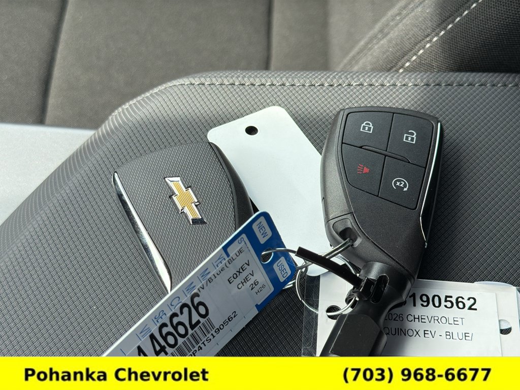 New 2026 Chevrolet Equinox EV LT FWD image 30