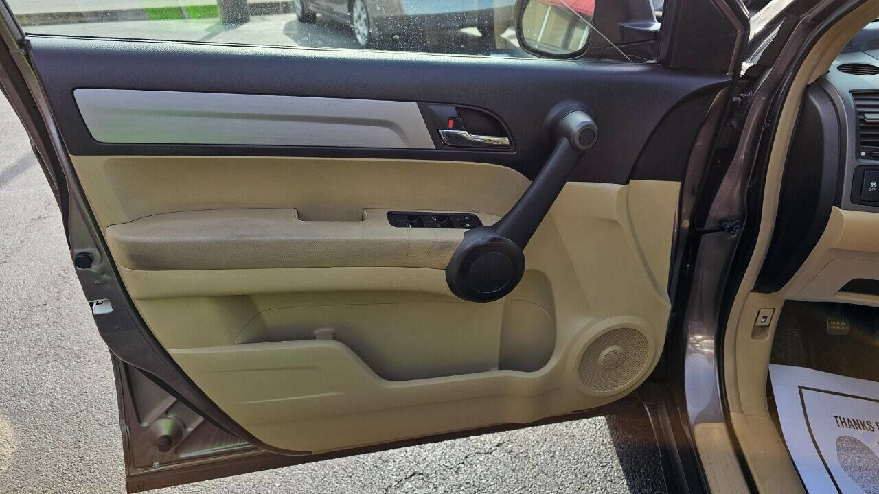 Used 2011 Honda CR-V SE image 15