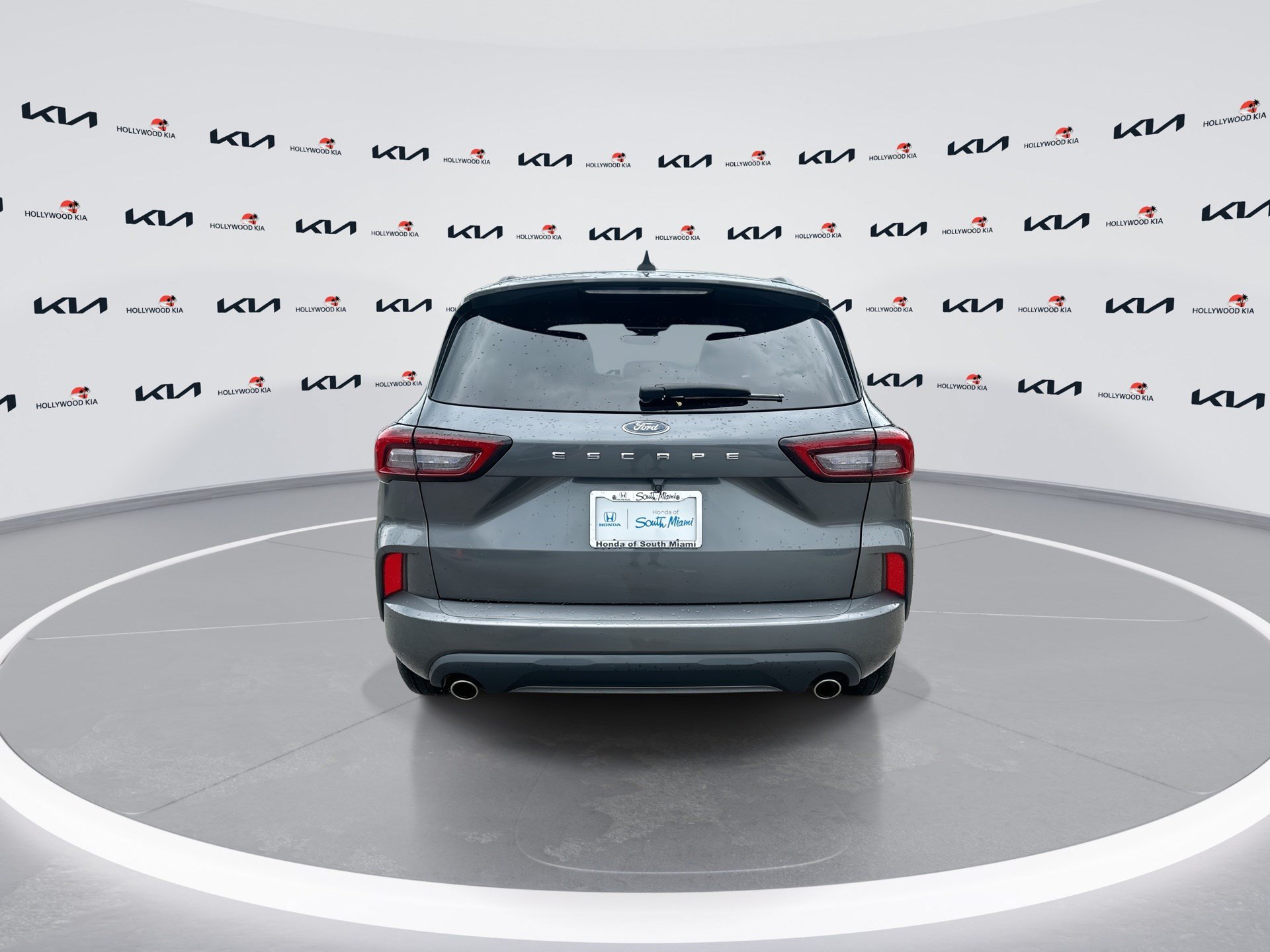 Used 2023 Ford Escape ST-Line FWD image 7