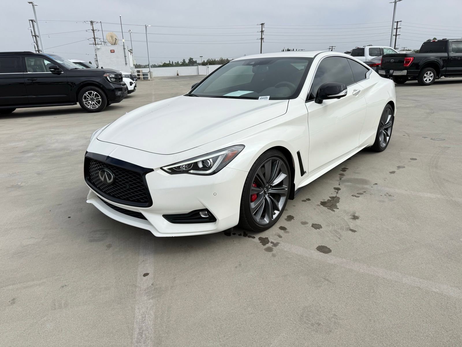Used 2022 INFINITI Q60 Red Sport 400 w/ Cargo Package image 1
