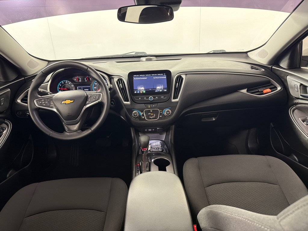 Used 2023 Chevrolet Malibu RS FWD image 24
