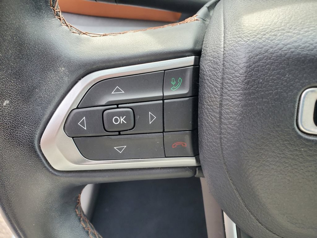 Used 2022 Jeep Compass Limited AWD/4WD image 14