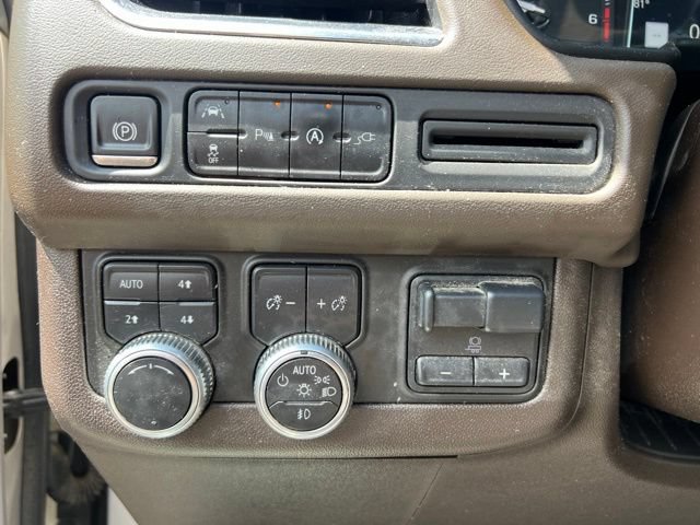 Used 2021 GMC Yukon SLT w/ SLT Luxury Plus Package AWD/4WD image 28