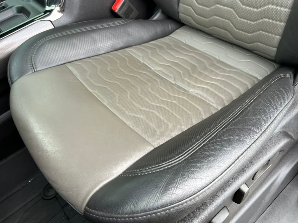 Used 2024 Chevrolet Silverado 1500 ZR2 image 11