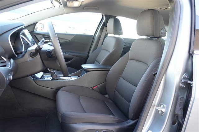 Used 2024 Chevrolet Malibu LT image 18