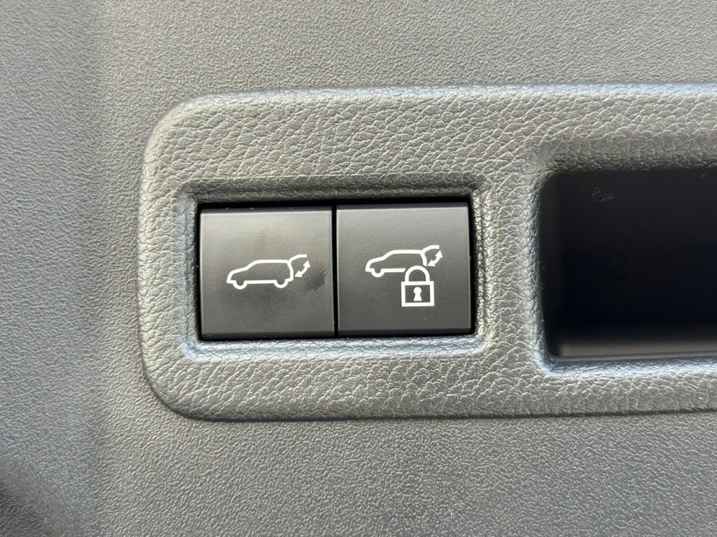 Certified 2023 Toyota bZ4X FWD image 17