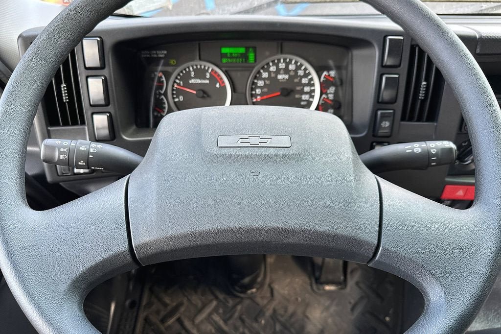 New 2023 Chevrolet Low Cab Forward 6500XD RWD image 20