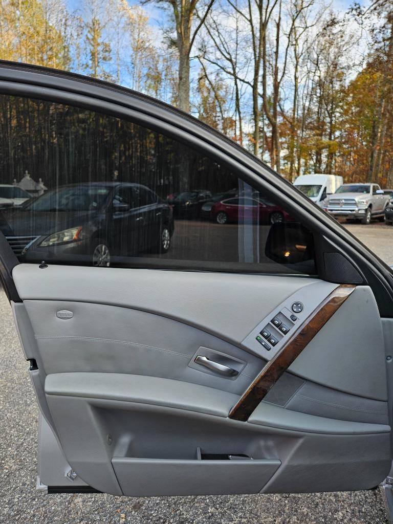 Used 2004 BMW 525i Sedan RWD image 16