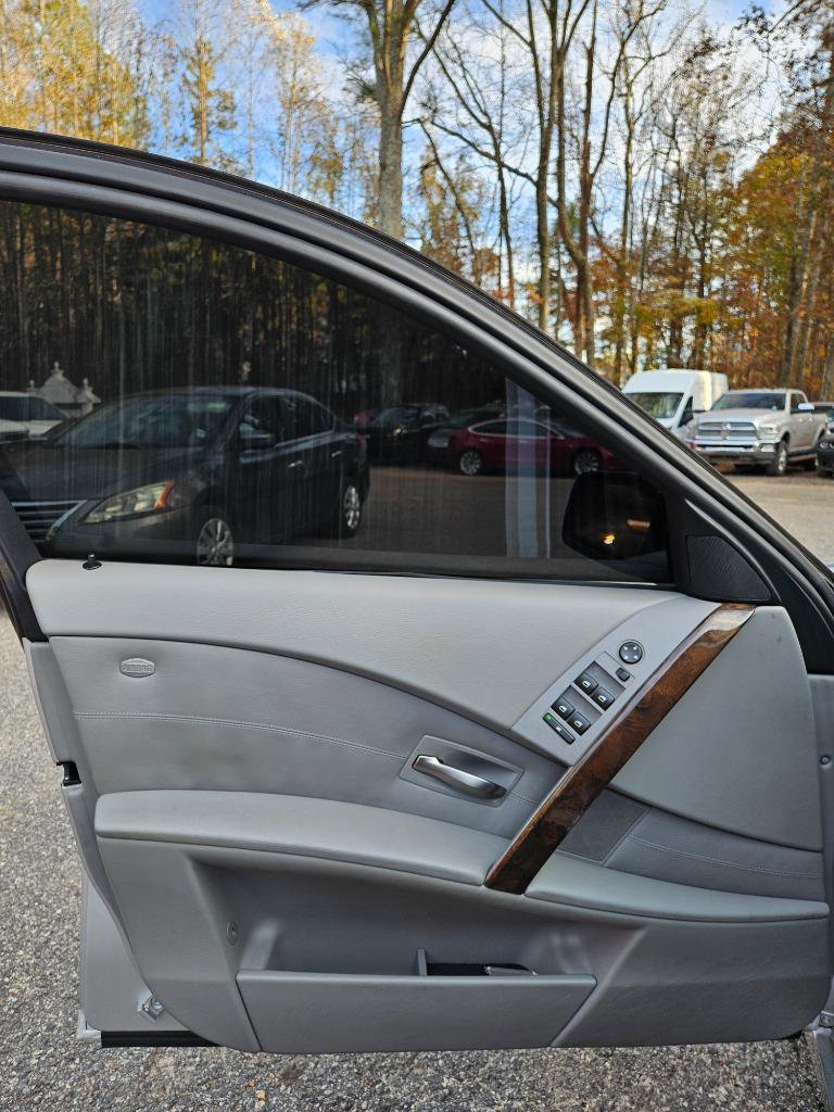 Used 2004 BMW 525i Sedan image 16