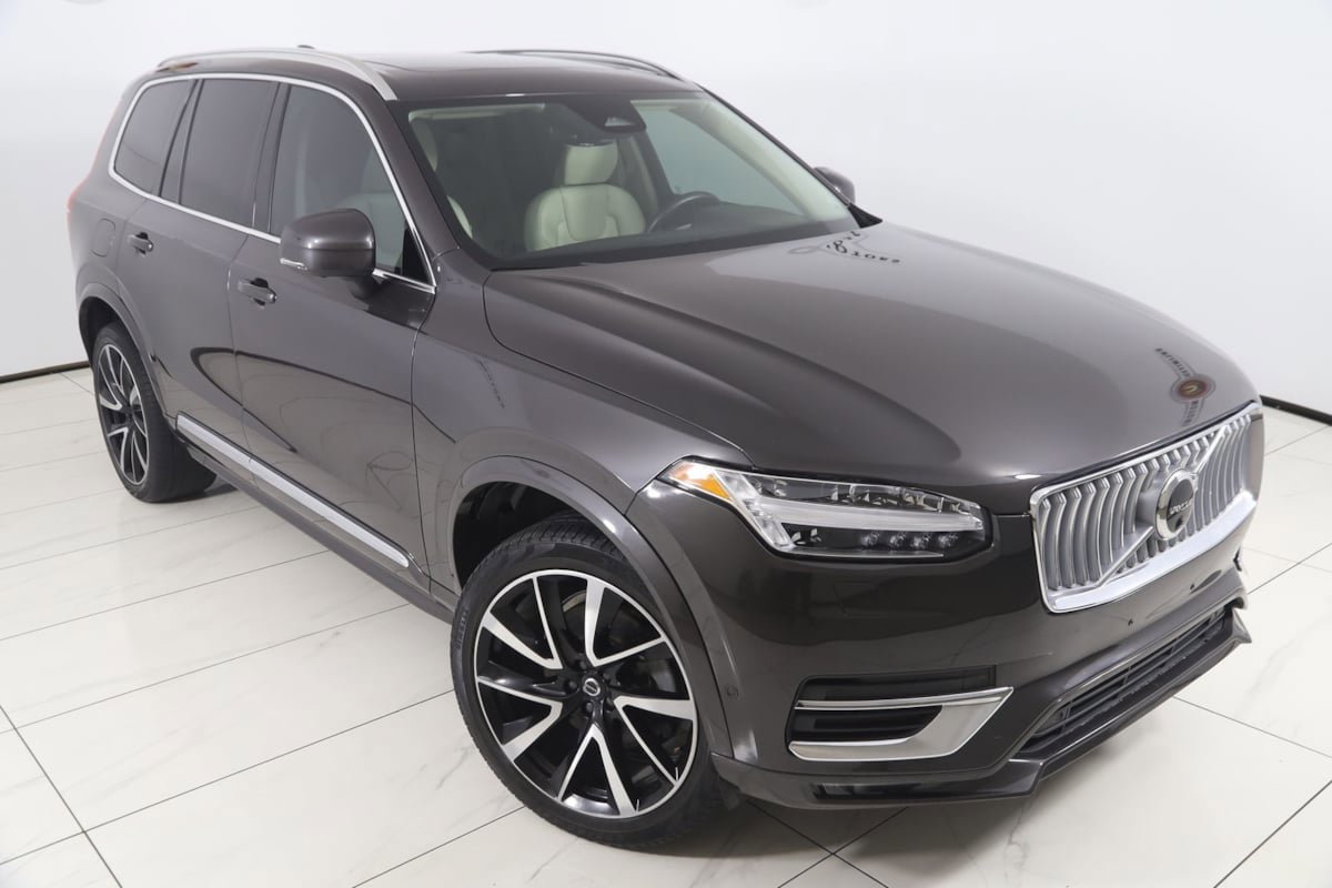 Used 2024 Volvo XC90 B6 Plus w/ Protection Package Premier image 20