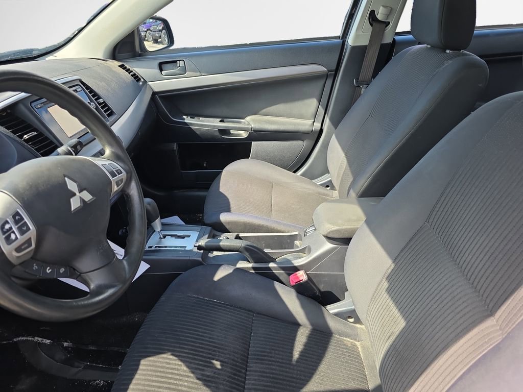 Used 2014 Mitsubishi Lancer SE image 12