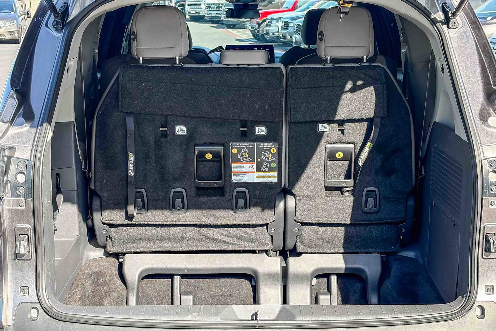 Used 2024 Toyota Sienna LE image 25