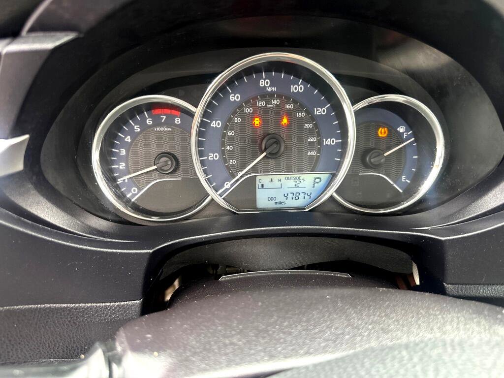 Used 2016 Toyota Corolla LE image 19