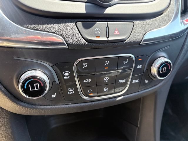 Used 2023 Chevrolet Equinox LT FWD image 18