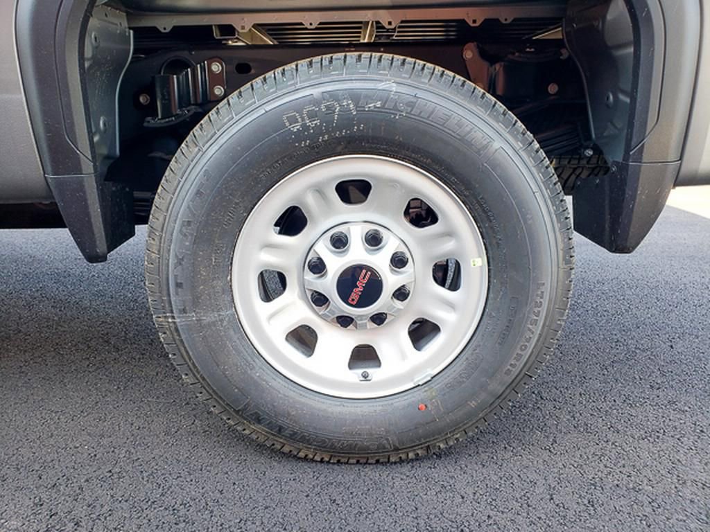 New 2026 GMC Sierra 3500 Pro w/ Convenience Package image 12