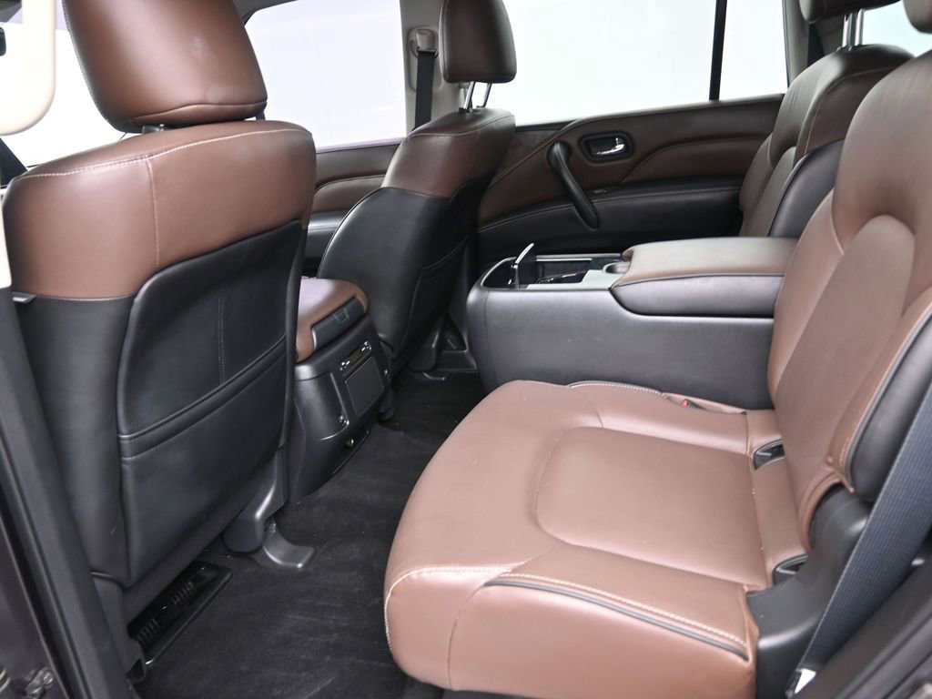 Used 2023 INFINITI QX80 Premium Select w/ Cargo Package image 11