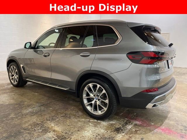 Used 2026 BMW X5 sDrive40i RWD image 3