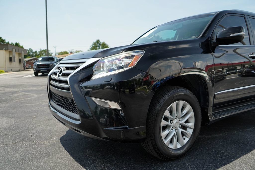 Used 2017 Lexus GX 460 Premium AWD/4WD image 18