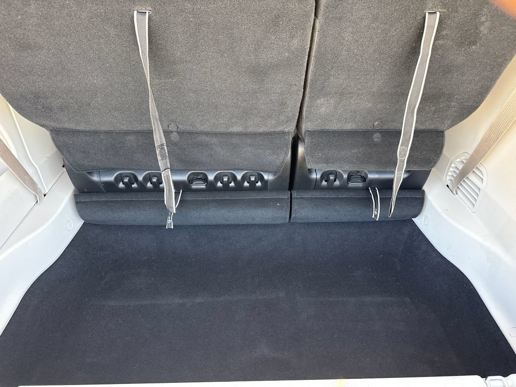 Used 2023 Chrysler Pacifica Touring-L FWD image 10