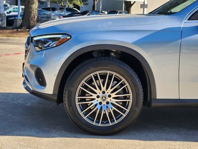 Used 2024 Mercedes-Benz GLC 300 4MATIC image 16
