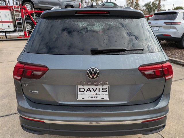 Used 2024 Volkswagen Tiguan SE image 5