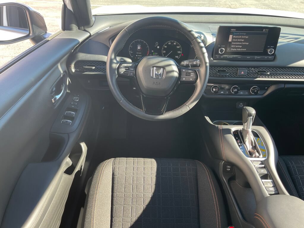 Used 2024 Honda HR-V Sport image 2
