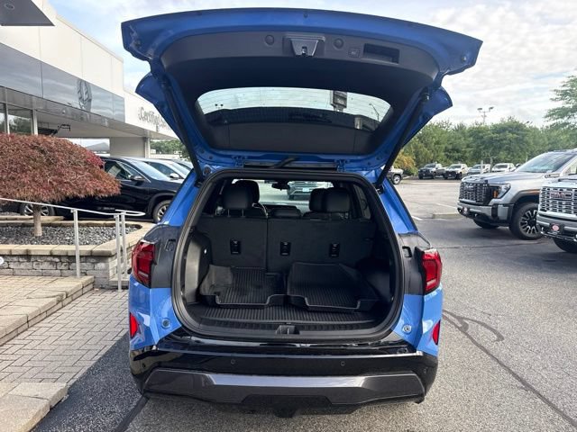 New 2026 GMC Terrain AT4 w/ Convenience Package III AWD/4WD image 9