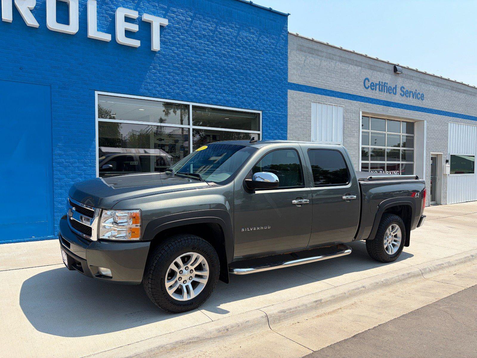 Used 2011 Chevrolet Silverado 1500 LTZ w/ LTZ Plus Package AWD/4WD image 1