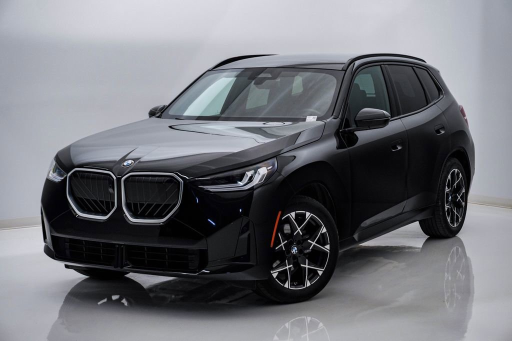 Used 2025 BMW X3 xDrive30i w/ Premium Package image 3