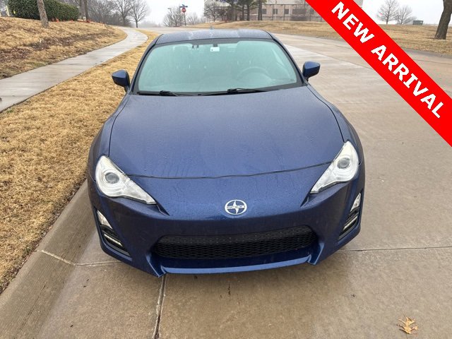 Used 2015 Scion FR-S image 8