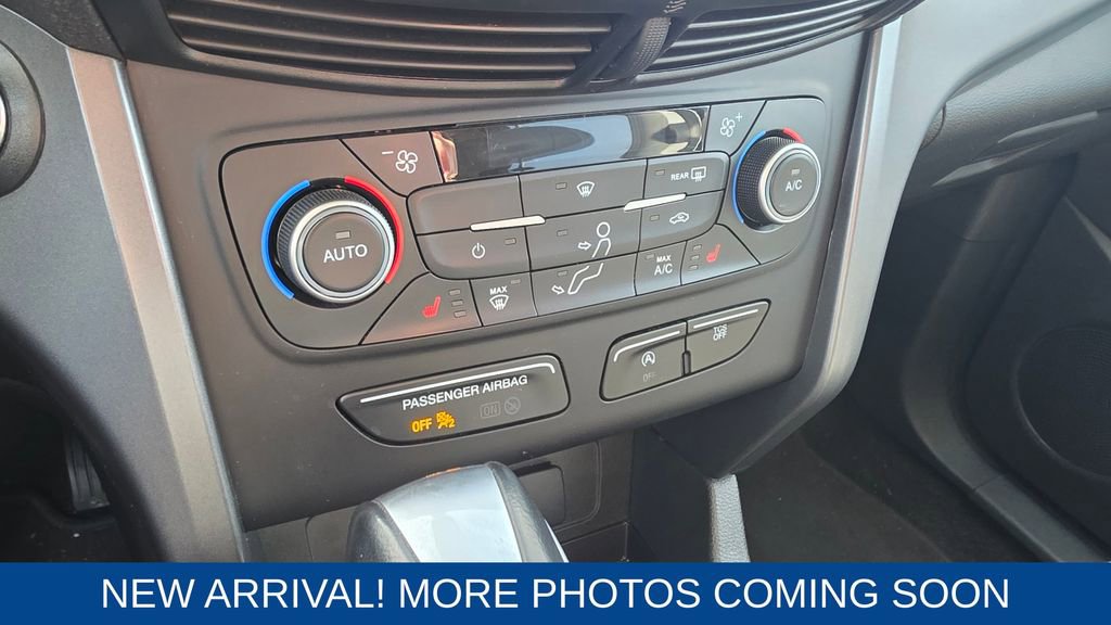 Used 2019 Ford Escape SEL image 19