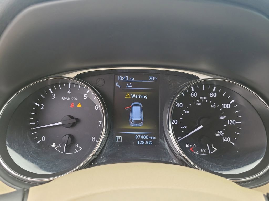 Used 2015 Nissan Rogue SV w/ SV Premium Package image 28