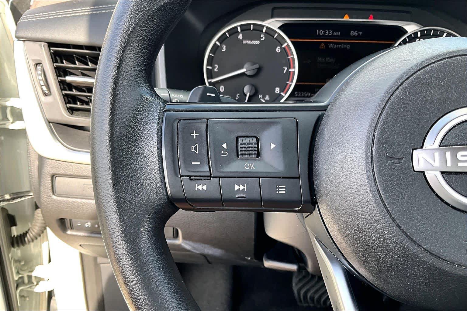 Used 2023 Nissan Rogue S FWD image 21