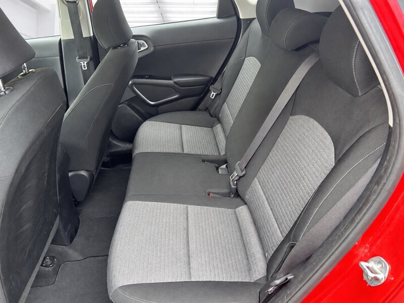Used 2020 Kia Soul S FWD image 11