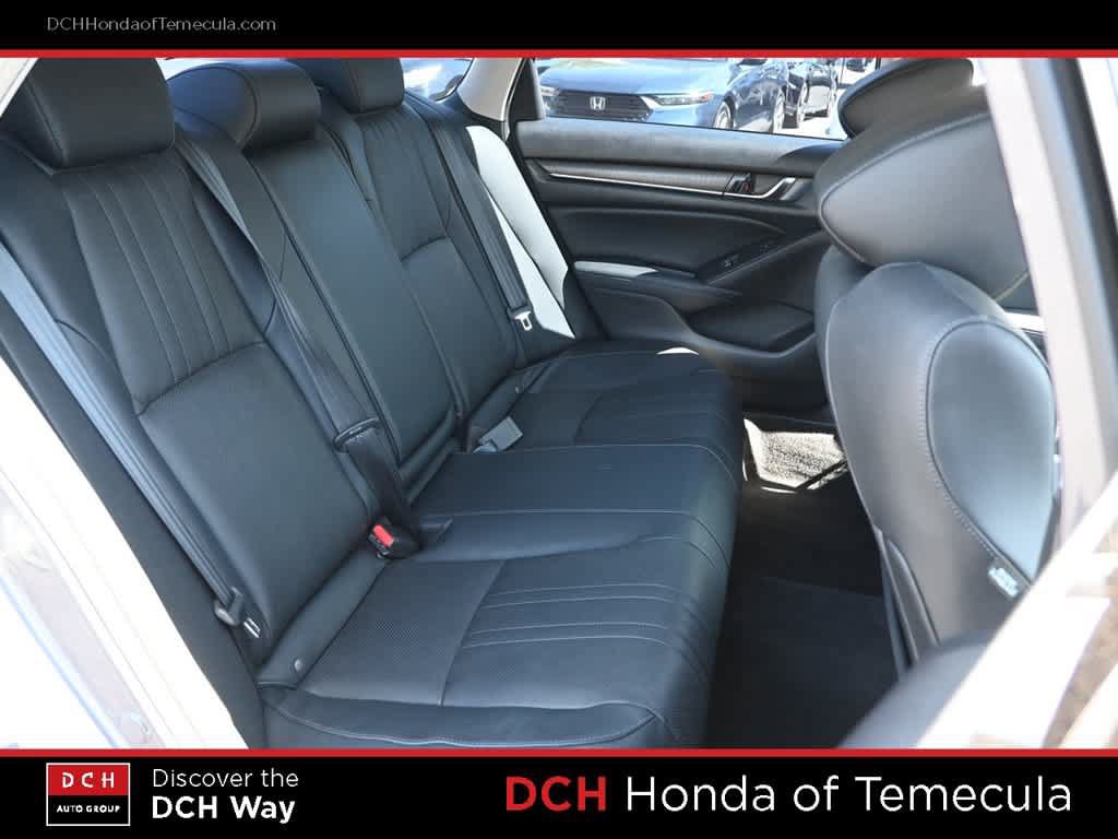 Used 2018 Honda Accord Touring image 21